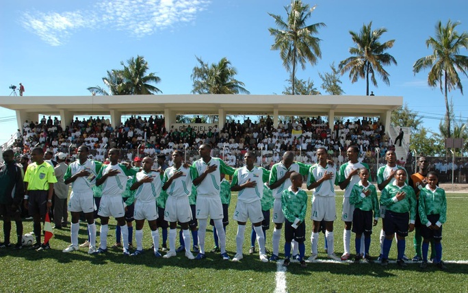 Comoros: Bí ẩn hòn đảo triệu dân lần đầu dự VCK Cúp châu Phi - Ảnh 2.