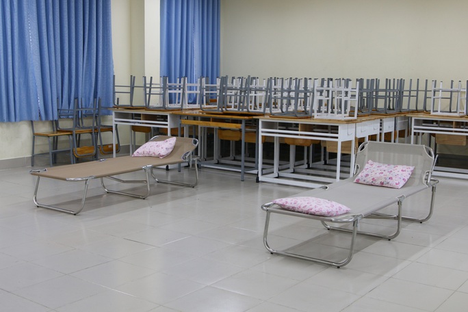 Hình ảnh học sinh TP HCM trở lại trường sau kỳ nghỉ dài - Ảnh 8. Hình ảnh học sinh TP HCM trở lại trường sau kỳ nghỉ dài - Ảnh 8.