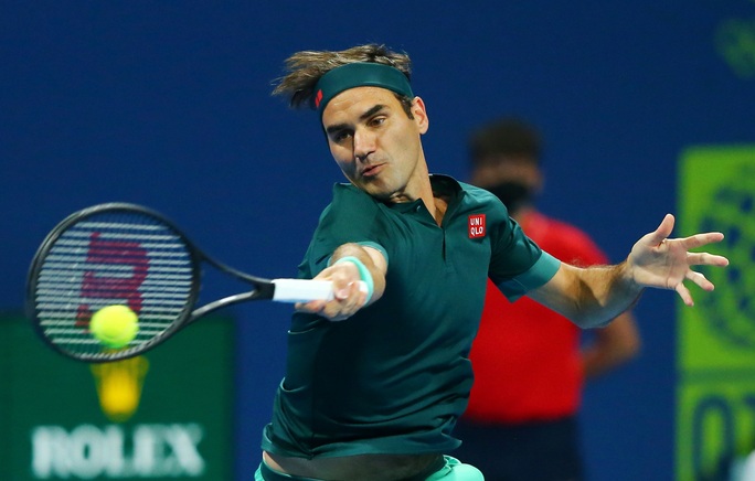 Federer thắng vất vả sau 405 ngày treo vợt - Ảnh 3.