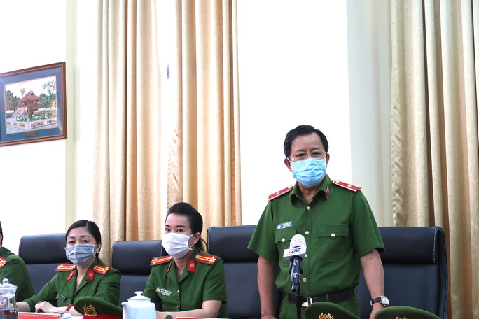 Công an TP HCM thông tin chi tiết về cấp căn cước công dân gắn chip - Ảnh 1.