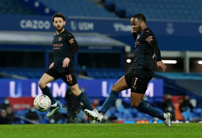 Siêu sao bùng nổ, Man City tốc hành đoạt vé bán kết FA Cup - Ảnh 2.