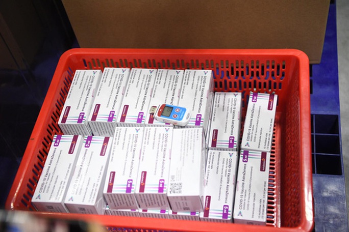 A close-up of Covid-19 vaccination in the frontline - Photo 25. A close-up of Covid-19 vaccination in the frontline - Photo 25.