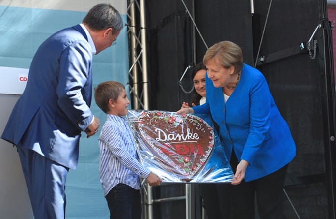 Những ấn tượng về bà Merkel - Ảnh 1.