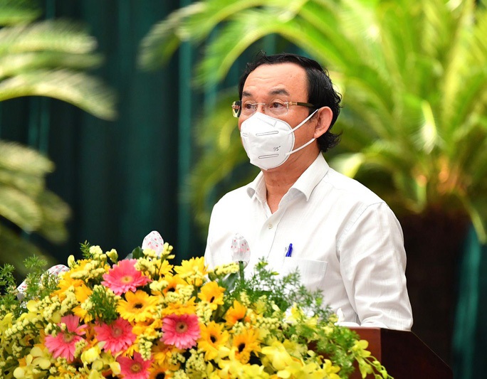 Bí thư Thành ủy TP HCM: Nghiên cứu tổ chức đại lễ cầu siêu cho người mất vì Covid-19 - Ảnh 1.