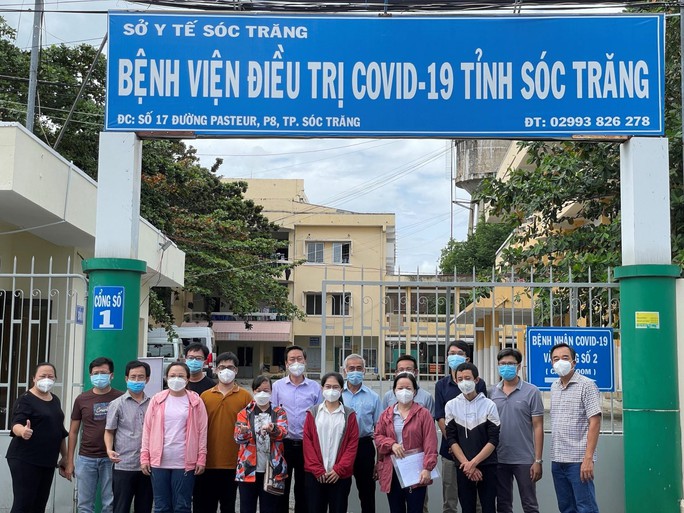 Bệnh viện Bệnh Nhiệt đới TP HCM chi viện Bệnh viện Điều trị Covid-19 tỉnh Sóc Trăng - Ảnh 4.