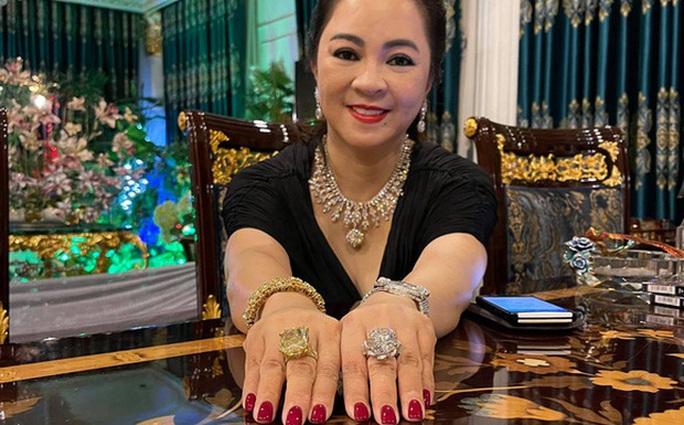 Luật sư Lê Thành Kính đề nghị Công an TP HCM xử lý bà Nguyễn Phương Hằng - Ảnh 1.