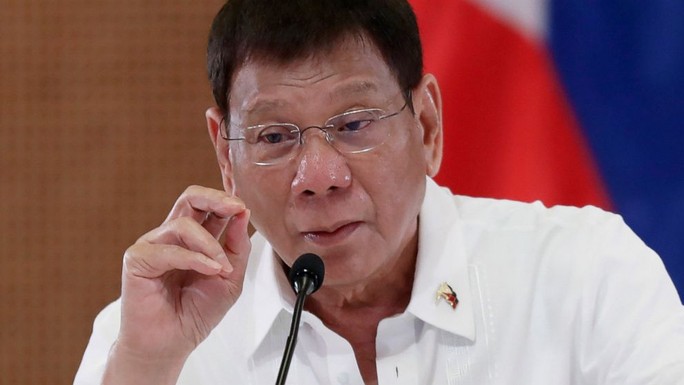 Tổng thống Duterte tuyên bố rút khỏi chính trường - Ảnh 1.