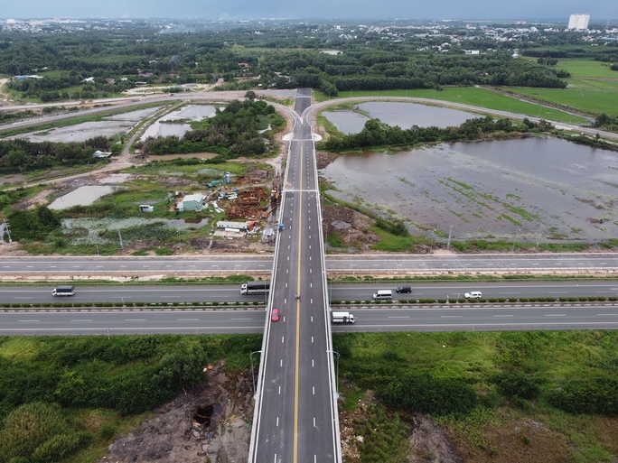 Vừa có thêm 1 tuyến đường rút ngắn thời gian đi từ TP HCM đến Bà Rịa - Vũng Tàu - Ảnh 1.