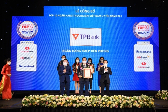 Top 10 ngân hàng Việt Nam uy tín tiếp tục gọi tên TPBank - Ảnh 1.