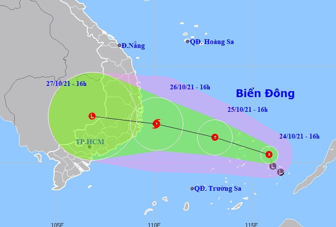 Áp thấp nhiệt đới khả năng mạnh lên thành bão, hướng vào Nam Trung bộ - Ảnh 1.