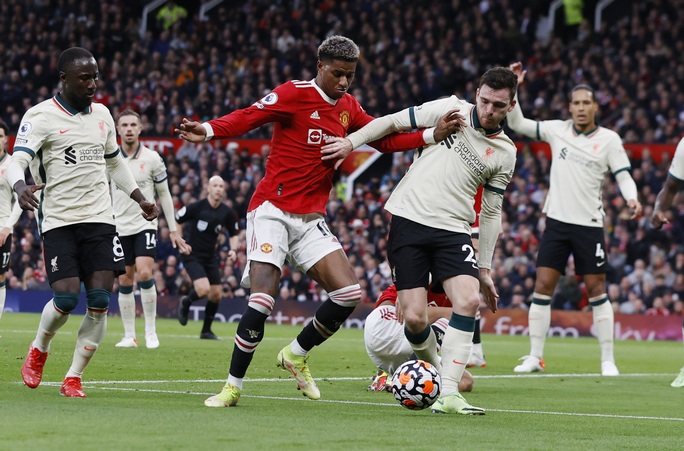 Ole Gunnar Solskjaer mất điểm trong mắt cầu thủ Man United như thế nào? - Ảnh 1.