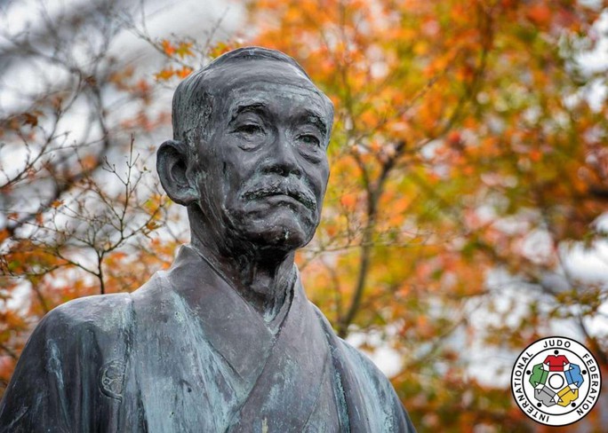 Google tôn vinh ông tổ Judo nhân 161 năm ngày sinh Jigoro Kano - Ảnh 1.
