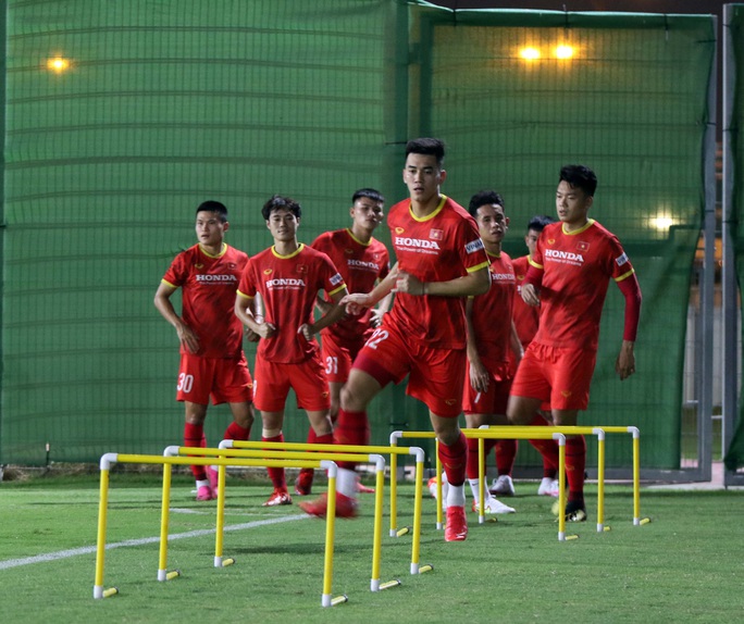 Thầy Park nhận tin vui trước trận đại chiến với đội tuyển Trung Quốc - Ảnh 8.