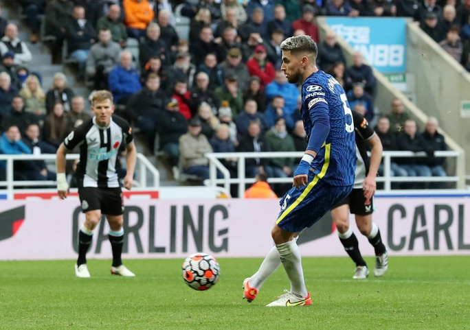 Chelsea đại thắng Newcastle, Man City trắng tay sân nhà Etihad - Ảnh 4.