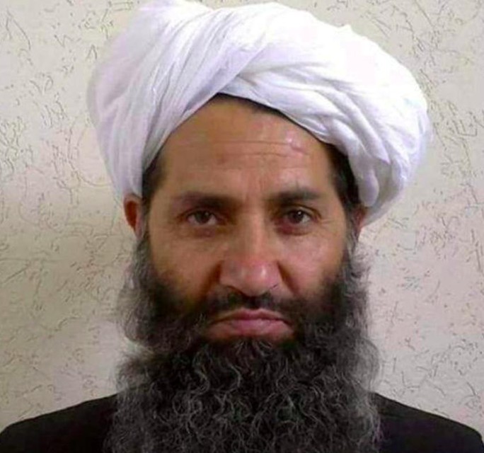 Thủ lĩnh bí ẩn của Taliban lần đầu xuất hiện sau tin đồn đã chết - Ảnh 1.