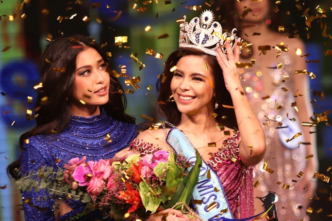 Nữ kỹ sư đăng quang Hoa hậu Thế giới Philippines 2021 - Ảnh 2.