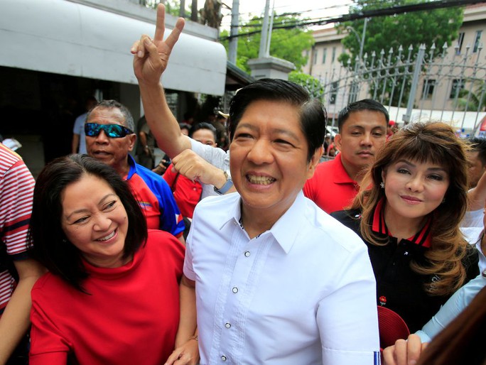 Tranh cử tổng thống Philippines: Hai gia tộc Duterte - Marcos đụng độ?  - Ảnh 2.
