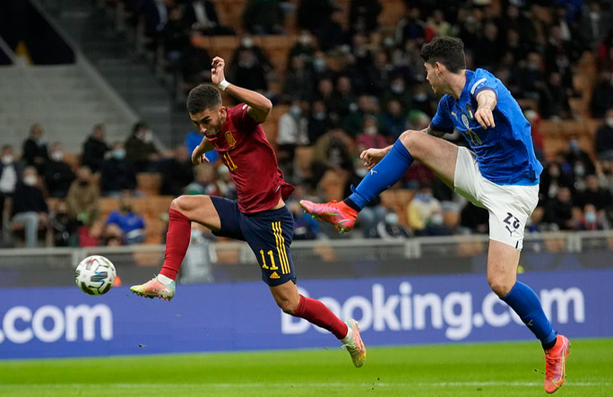 Ý sụp đổ trên sân nhà, Tây Ban Nha tranh chung kết Nations League - Ảnh 4.