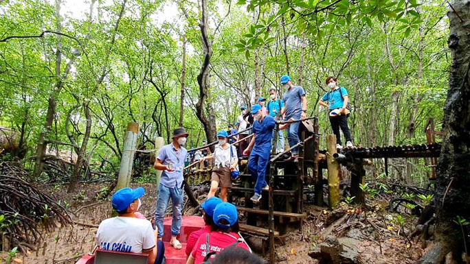 Hỗ trợ doanh nghiệp hoạt động trở lại - Ảnh 2.