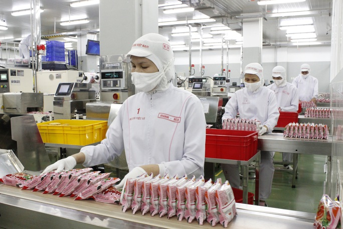 Acecook Việt Nam nỗ lực sản xuất trong mùa dịch, cung cấp sản phẩm an toàn cho người tiêu dùng - Ảnh 1.