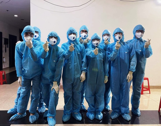 Sở Y tế TP HCM đề xuất đưa bác sĩ, điều dưỡng mới ra trường đến y tế cơ sở - Ảnh 1. Sở Y tế TP HCM đề xuất đưa bác sĩ, điều dưỡng mới ra trường đến y tế cơ sở - Ảnh 1.