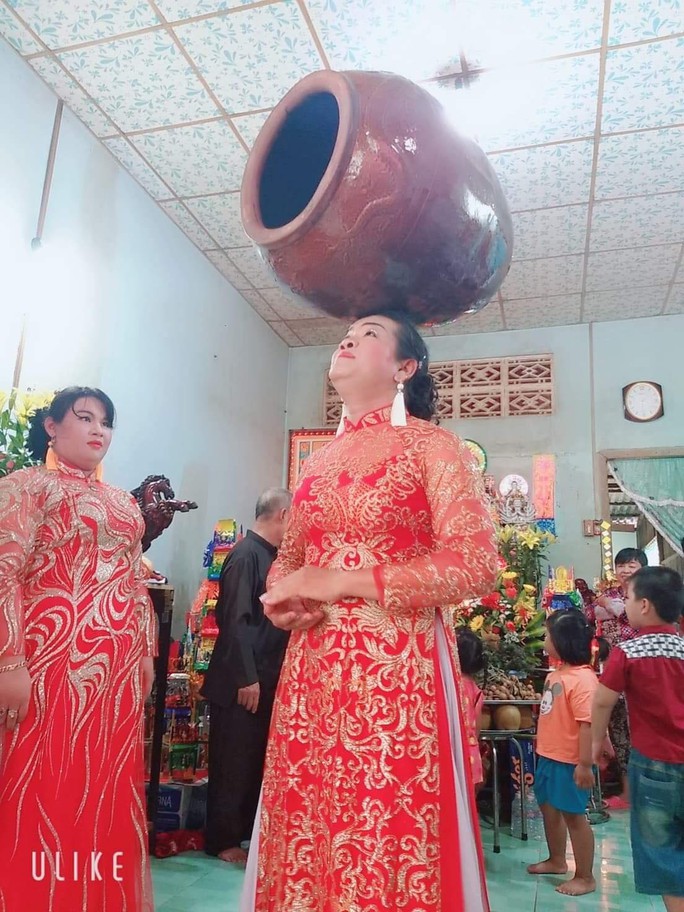Mai Vàng nhân ái thăm Nghệ nhân ưu tú Ngọc Đào và gia đình cố nhạc sĩ Quang Dũng - Ảnh 3.