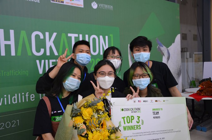 Nhóm sinh viên TP HCM, Hà Nội đoạt giải cuộc thi lập trình Zoo Hackathon - Ảnh 4.