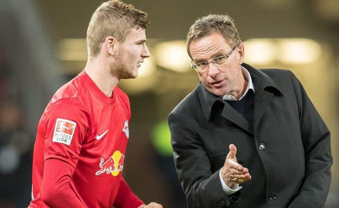 Man United bổ nhiệm Ralf Rangnick, Giải Ngoại hạng Anh sôi sục - Ảnh 3.