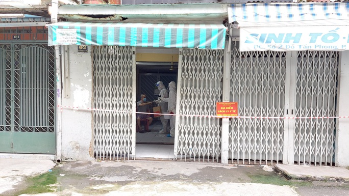 Số ca mắc mới Covid-19 tăng, TP HCM kích hoạt trạm y tế lưu động, đội phản ứng nhanh - Ảnh 1.