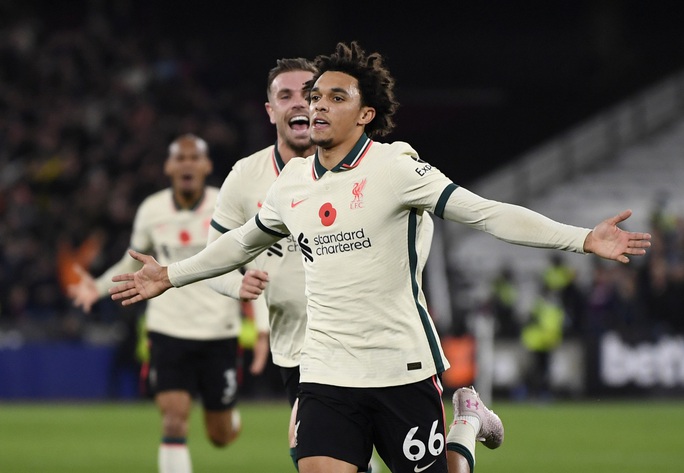 Liverpool thua sốc, West Ham tạo địa chấn Ngoại hạng Anh - Ảnh 4.