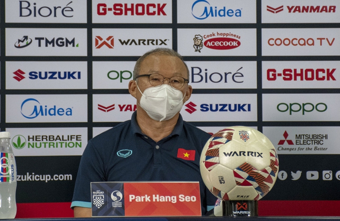 Bị báo chí Indonesia chỉ ra điểm yếu tuyển Việt Nam, HLV Park Hang-seo đáp trả dí dỏm - Ảnh 2.