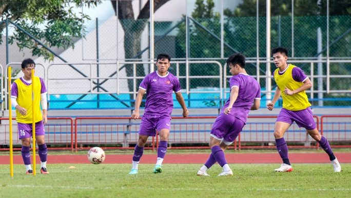 CLIP: Thầy Park làm gì để giành chiến thắng trước Campuchia ở AFF Cup 2020? - Ảnh 7.