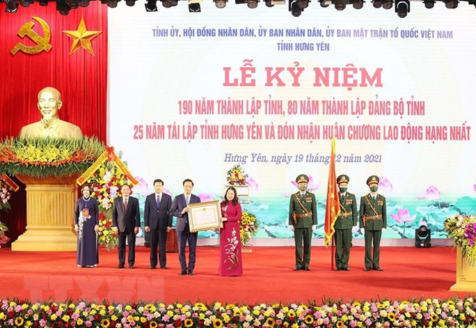 Tổng Bí thư Nguyễn Phú Trọng dự Lễ kỷ niệm 190 năm thành lập tỉnh Hưng Yên - Ảnh 3.