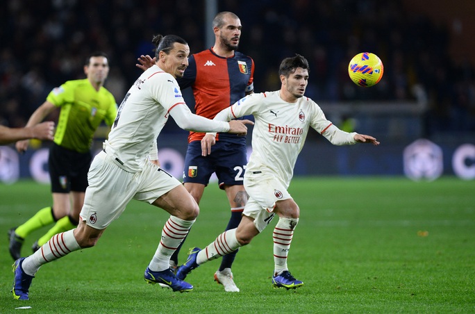 Ghi bàn giúp AC Milan chiến thắng, Ibrahimovic muốn gia hạn hợp đồng - Ảnh 3.