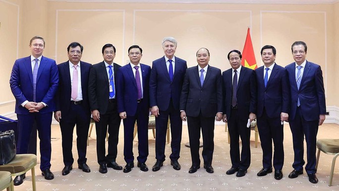 Chủ tịch nước Nguyễn Xuân Phúc tiếp lãnh đạo các doanh nghiệp hàng đầu Nga - Ảnh 3.