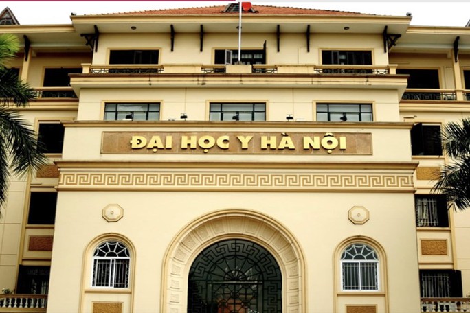 Trường ĐH Y Hà Nội báo cáo Bộ Y tế, Bộ GD-ĐT về việc Hiệu trưởng bị tố gạ tình nữ sinh viên - Ảnh 1.