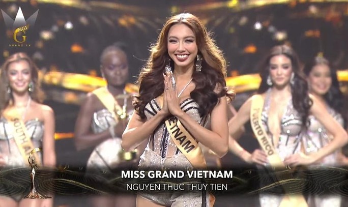 Thùy Tiên đăng quang cuộc thi Hoa hậu Hòa Bình quốc tế 2021 - Ảnh 1.