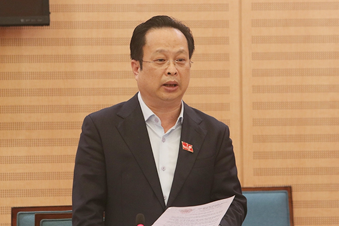 Giám đốc Sở GD-ĐT Hà Nội thông tin lại về phát ngôn “hoàn trả 2 lô vắc-xin tăng hạn sử dụng” - Ảnh 1.