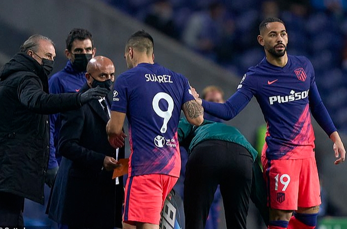 Mưa thẻ đỏ kinh hoàng, Atletico Madrid ngược dòng vượt vòng bảng Champions League - Ảnh 2.