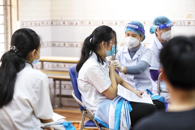 Việt Nam đàm phán nguồn vắc-xin Covid-19 tiêm cho trẻ 5-11 tuổi - Ảnh 1.