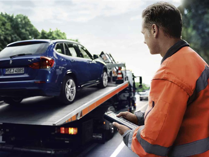 Chương trình “Hỗ trợ trên đường Roadside Assistance” cho xe BMW, MINI - Ảnh 1.
