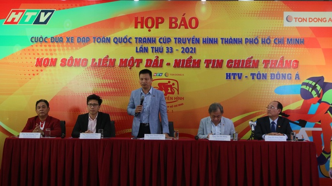 Giải đua xe đạp Cúp Truyền hình TP HCM - Tôn Đông Á 2021: Tiền thưởng kỷ lục gần 2 tỉ đồng - Ảnh 1.