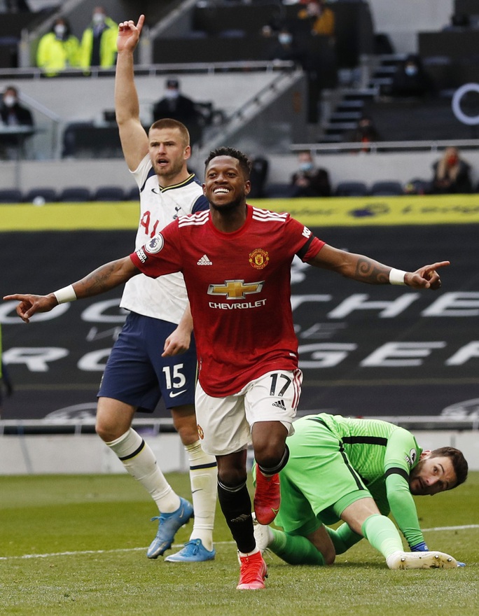 Ngược dòng siêu đỉnh Super Sunday, Man United quật ngã Tottenham - Ảnh 4.