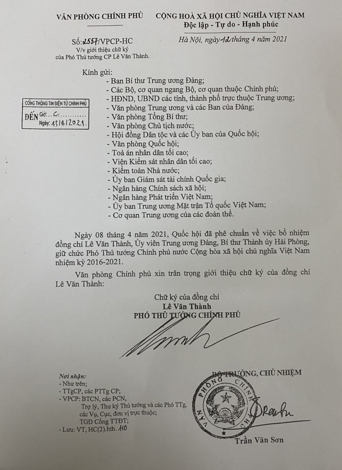 Giới thiệu chữ ký của Thủ tướng Phạm Minh Chính, 2 tân Phó Thủ tướng - Ảnh 4.