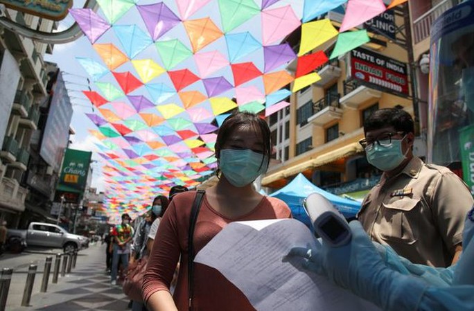 Covid-19: Thái Lan tiếp tục ghi nhận số ca nhiễm mới tăng kỷ lục - Ảnh 1.