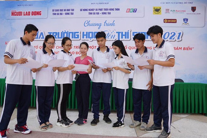 Đưa trường học đến thí sinh tại Bà Rịa - Vũng Tàu sáng nay: Chọn hướng đi phù hợp - Ảnh 1. Đưa trường học đến thí sinh tại Bà Rịa - Vũng Tàu sáng nay: Chọn hướng đi phù hợp - Ảnh 1.