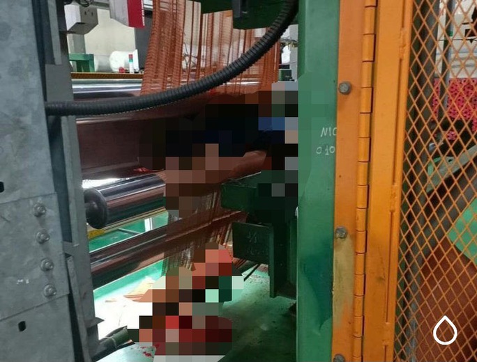 Thương tâm nam công nhân bị cuốn vào máy làm sợi lốp ôtô dẫn đến tử vong - Ảnh 1. Thương tâm nam công nhân bị cuốn vào máy làm sợi lốp ôtô dẫn đến tử vong - Ảnh 1.