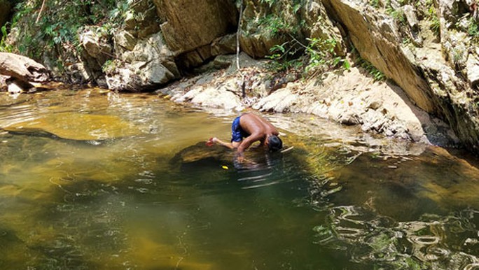 Cheo leo Ba Lin - Ảnh 3.