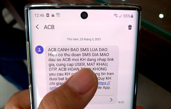 Tái diễn mạo danh tin nhắn ngân hàng, hỗ trợ nâng cấp sim 4G để lừa đảo - Ảnh 1.