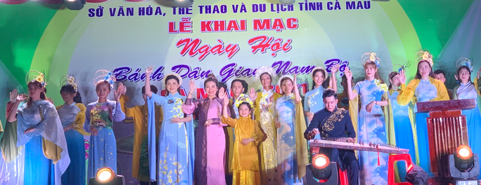 Đặc sắc bánh “phu thê” thể hiện chủ quyền biển đảo Việt Nam - Ảnh 14.